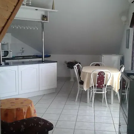 Karibu Haz Maison d'hôtes Hévíz