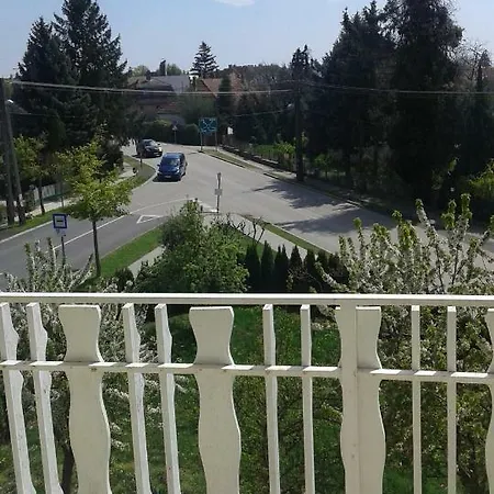 Karibu Haz Maison d'hôtes Hévíz